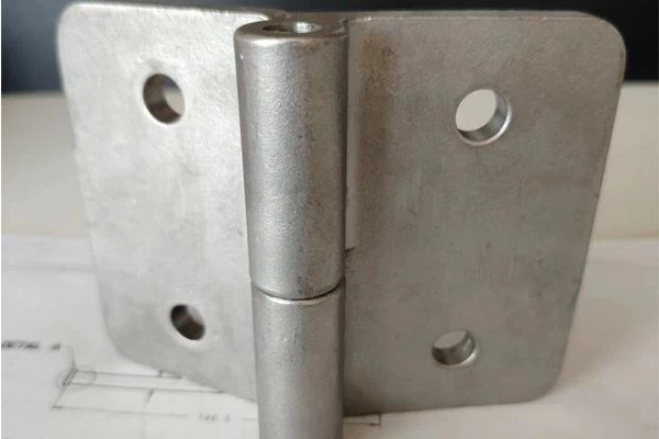 Carbon Steel Hinges That Withstand Heavy Loads