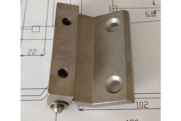 Exposed Functional Hinges