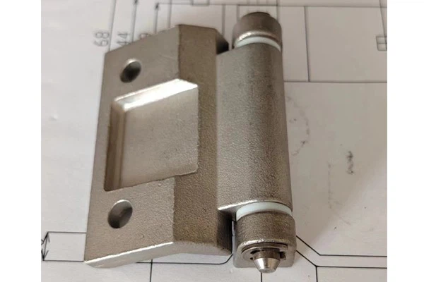 Exposed Functional Hinges