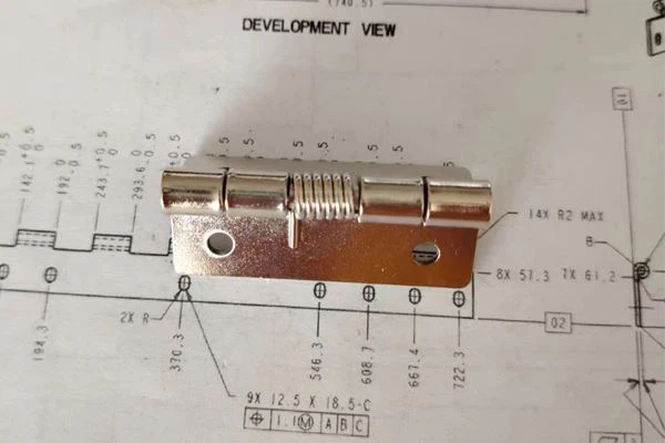 Metal Spring Hinges Are Made Of Pure Iron And Are Specially Treated To Be Strong And Durable. They Are Commonly Found On Factory Warehouse Doors.